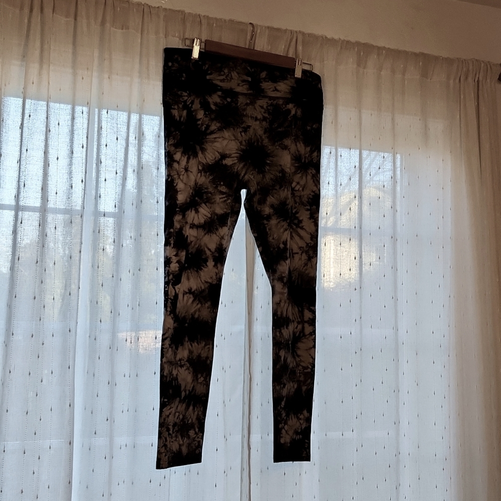 Wild Fable Tie Dye Leggings